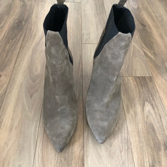 Aska gray black Italian suede leather Troy bootie heels 36.5 - Picture 4 of 4